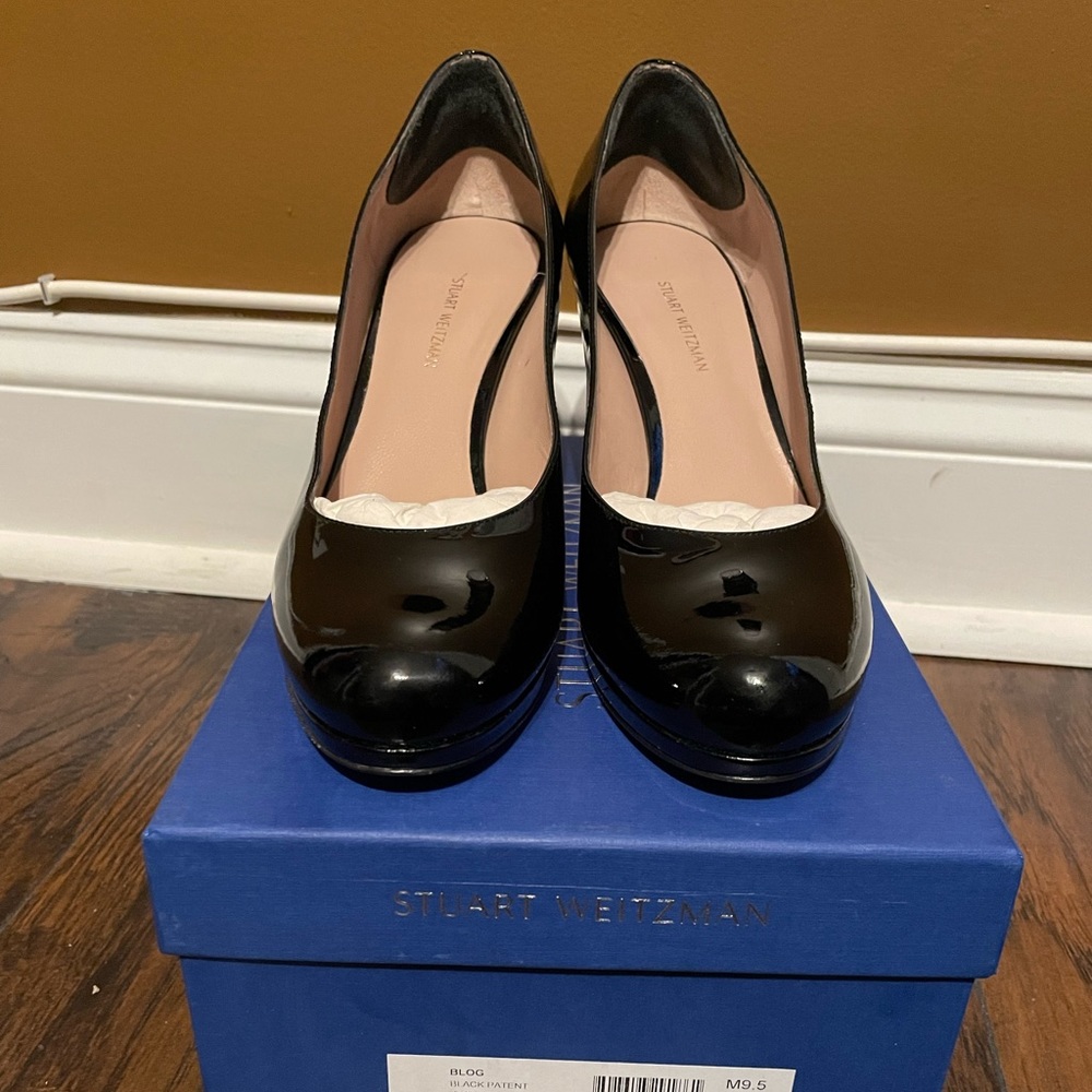 Authentic Black Patent leather Stuart Weitzman heels